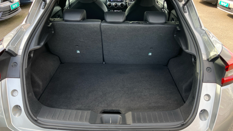 Nissan Juke 1.0 DiG-T 114 N-Connecta 5dr DCT Petrol Hatchback